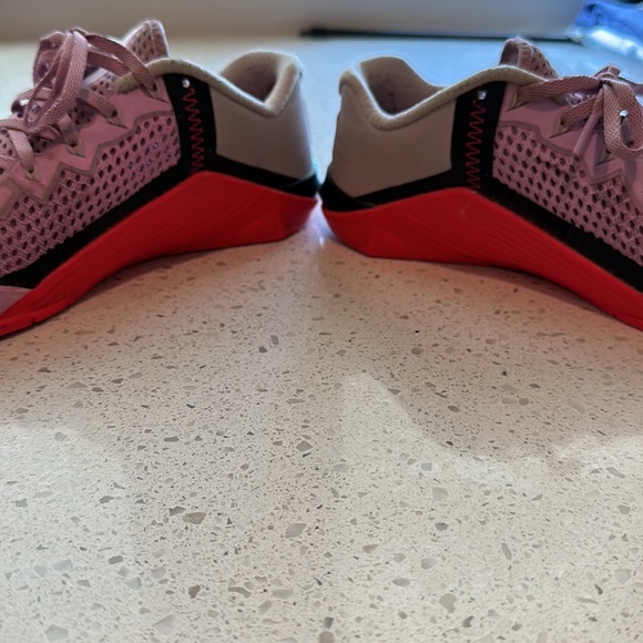 Nike Metcon 6 - Picture 3 of 7